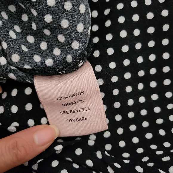 Philosophy Black Dot Blouse - Picture 7 of 7